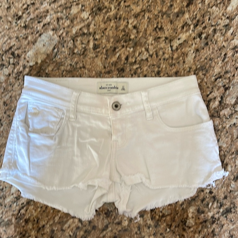 Abercrombie kids shorts
